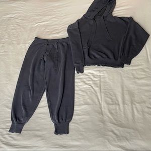 urban outfitters brand new two-piece sweatsuit set